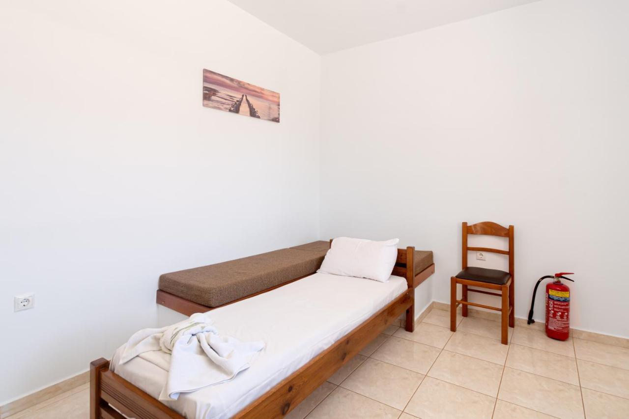 Boggi Goudhouros Exterior foto
